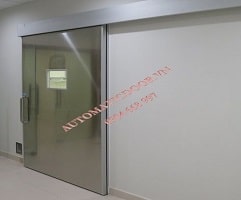 cửa lùa 1 cánh inox phòng mổ bệnh viện