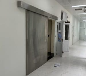 cửa chì tự động bệnh viện nhi đồn